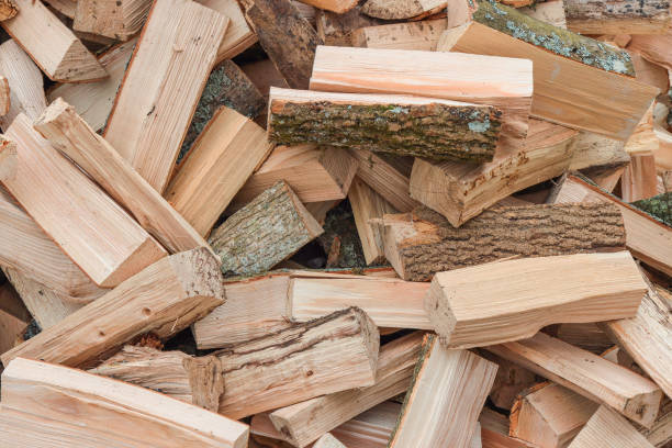 Split hardwood logs